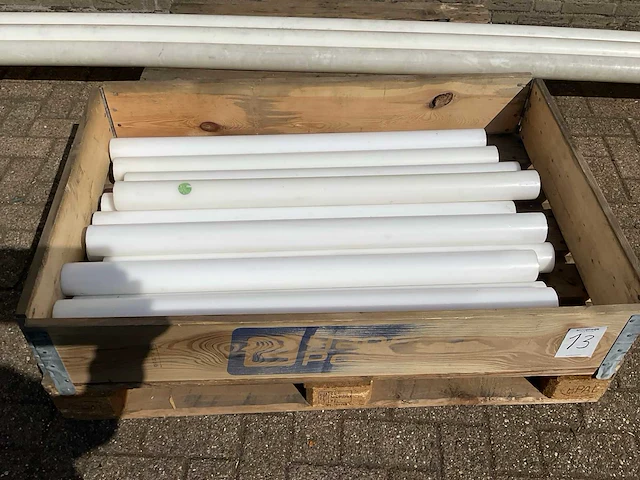 Kunststof pom rond - afbeelding 3 van  4