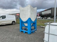 Kunststof silo - afbeelding 1 van  6
