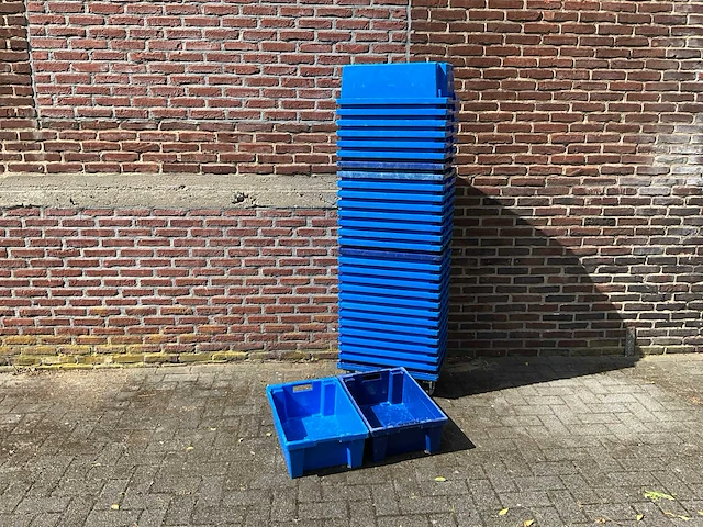 Kunststof stapelbakken - afbeelding 1 van  6