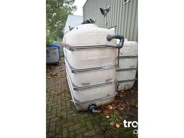 Kunststof tank - afbeelding 2 van  6