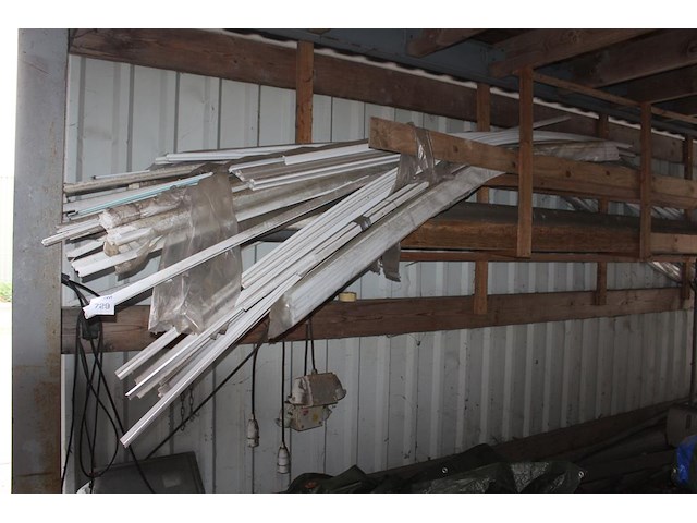 Kunststof tussenprofielen voor dakplaten. - afbeelding 1 van  3