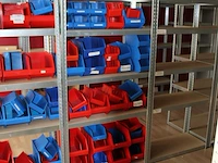 Kunststofbakjes in diverse maten en kleuren ruim 130 stuks - afbeelding 3 van  4
