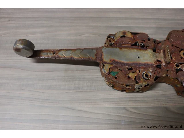Kunstwerk in de vorm van een viool - 20x54cm - afbeelding 2 van  3