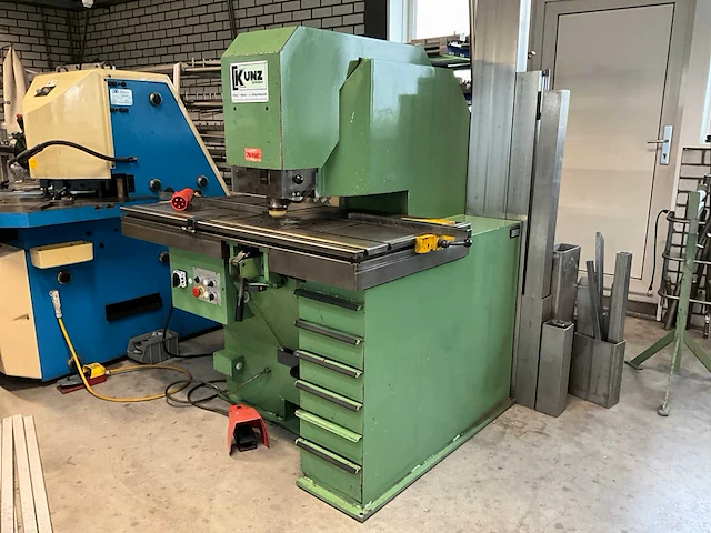 Kunz kst20/450 ponsmachine - afbeelding 1 van  21