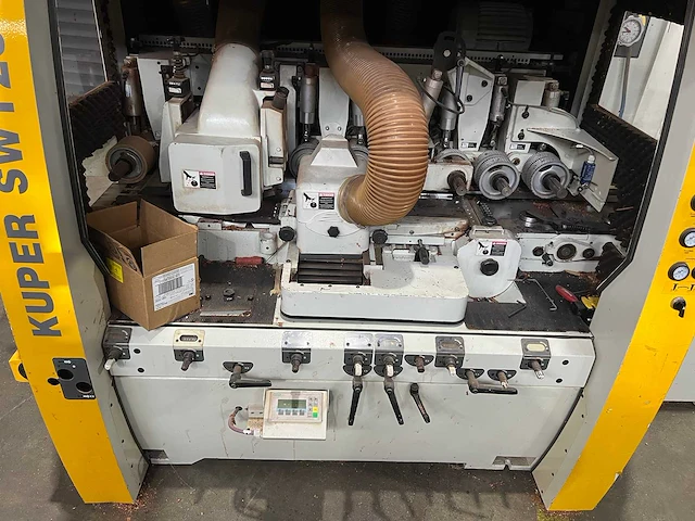 Kuper - swt 23 xl-5 - vierzijdige profileer- en schaafmachine - 2009 - afbeelding 10 van  19
