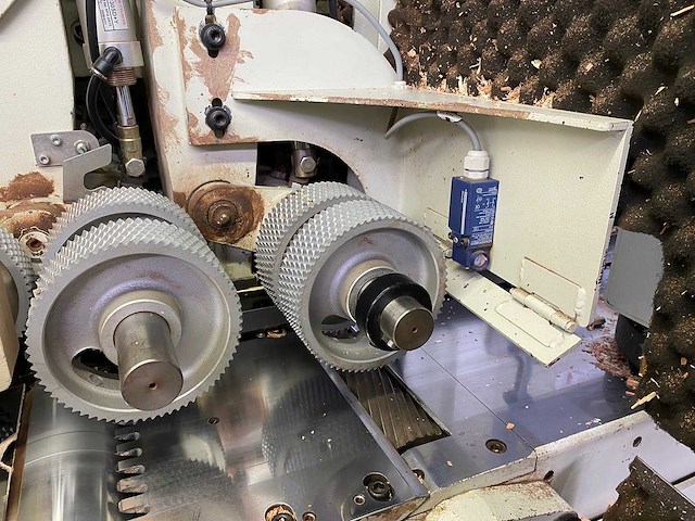 Kuper - swt 23 xl-5r - vierzijdige profileer- en schaafmachine - 2008 - afbeelding 3 van  17