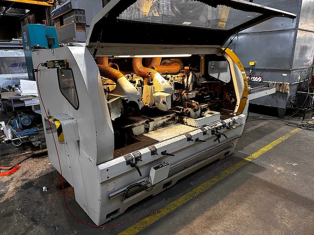 Kuper - swt 23 xl-6 - vierzijdige profileer- en schaafmachine - 2006 - afbeelding 17 van  23