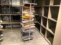 Kussenkar voorzien van kussens - afbeelding 1 van  7