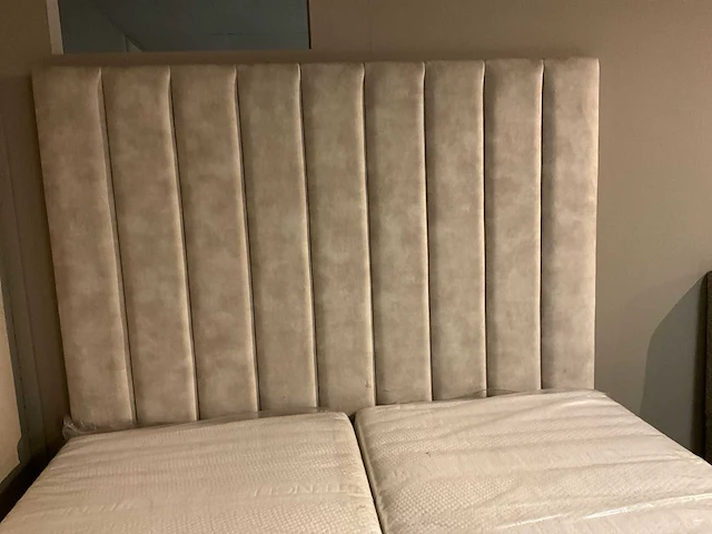 Kuster boxspring - afbeelding 4 van  8