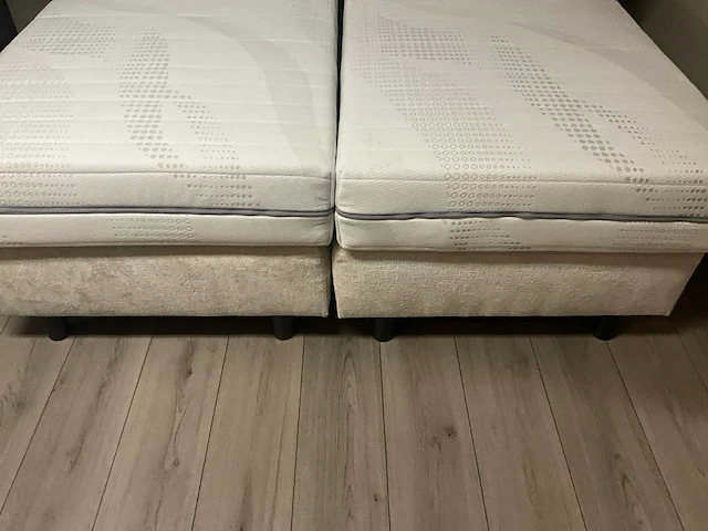 Kusters (160x200) boxspring - afbeelding 7 van  8