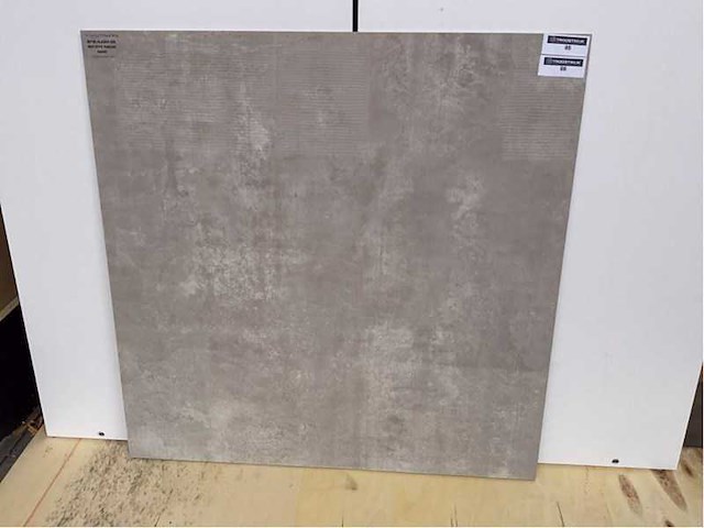 Kutahya alaska grey gepolijst vloertegel 80x80 cm 61,44 m² - afbeelding 1 van  3