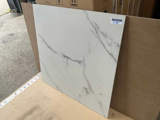 Kutahya calacatta mat vloertegel 80x80 cm 61,44 m² - afbeelding 2 van  3