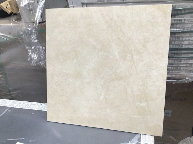 Kutahya pulpis ivory gepolijst vloertegel 60x60 cm 108 m² - afbeelding 3 van  7