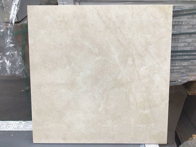 Kutahya pulpis ivory gepolijst vloertegel 60x60 cm 108 m² - afbeelding 1 van  7