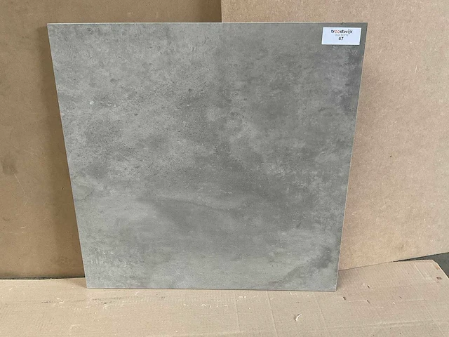 Kutahya vista grey mat vloertegel 60x60 cm 54 m² - afbeelding 2 van  3