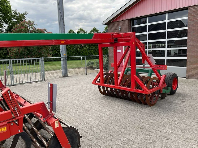 Kverneland 200 cm vorenpakker - afbeelding 1 van  11