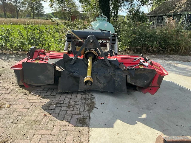 Kverneland cmp3001f frontmaaier met kneuser - afbeelding 29 van  29