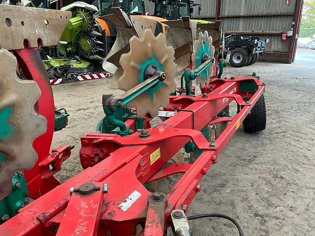 Kverneland eg 100 4-schaar ploeg - afbeelding 7 van  25