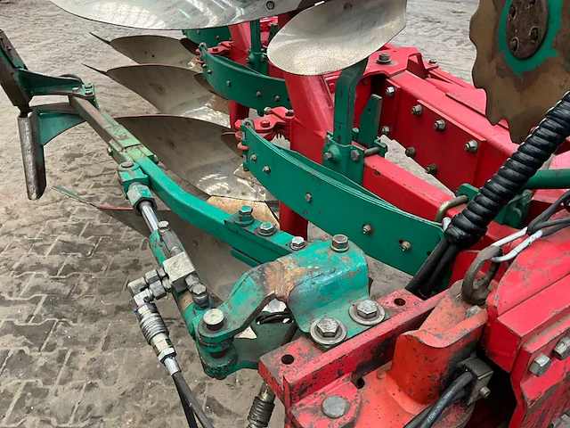 Kverneland eg 100 4-schaar ploeg - afbeelding 11 van  25