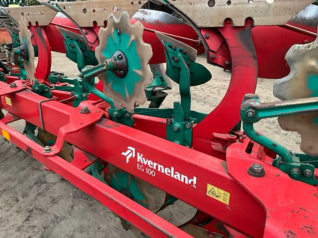 Kverneland eg 100 4-schaar ploeg - afbeelding 24 van  25