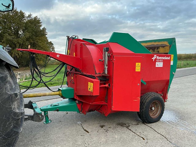 Kverneland kidd 832 stroblazer - afbeelding 1 van  23