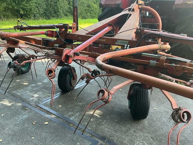 Kverneland taarup8076 - afbeelding 10 van  25