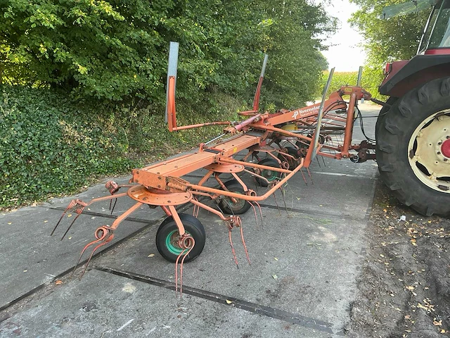 Kverneland taarup8076 - afbeelding 12 van  25