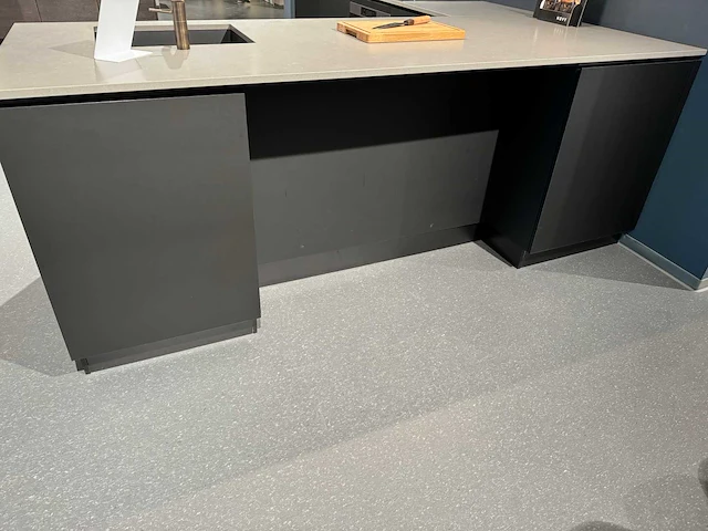 Kvik - showroomkeuken (c) - afbeelding 4 van  13