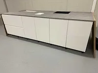 Kvik - showroomkeuken - afbeelding 1 van  14