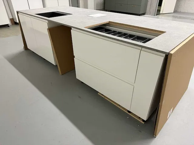 Kvik - showroomkeuken - afbeelding 11 van  14