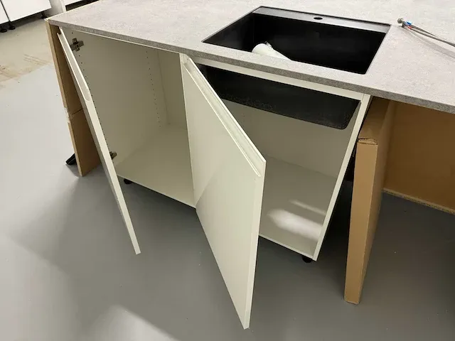 Kvik - showroomkeuken - afbeelding 12 van  14