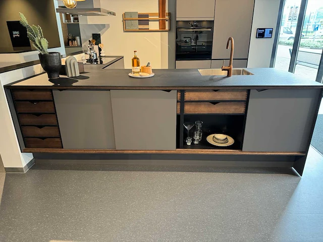 Kvik - showroomkeuken - afbeelding 12 van  43