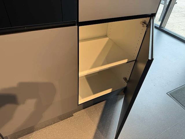 Kvik - showroomkeuken - afbeelding 30 van  43