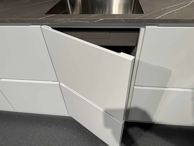 Kvik - showroomkeuken - afbeelding 6 van  38