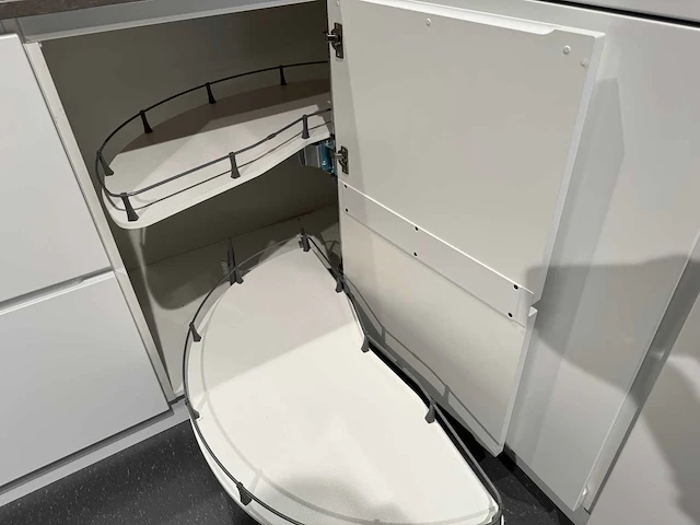 Kvik - showroomkeuken - afbeelding 7 van  38