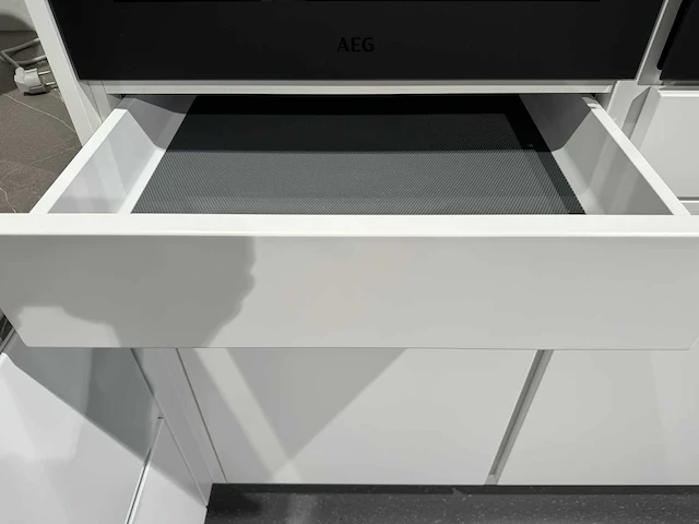Kvik - showroomkeuken - afbeelding 14 van  38