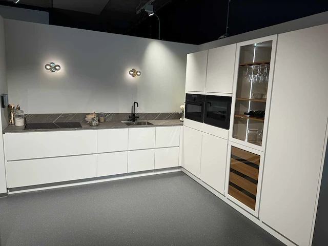 Kvik - showroomkeuken - afbeelding 12 van  38