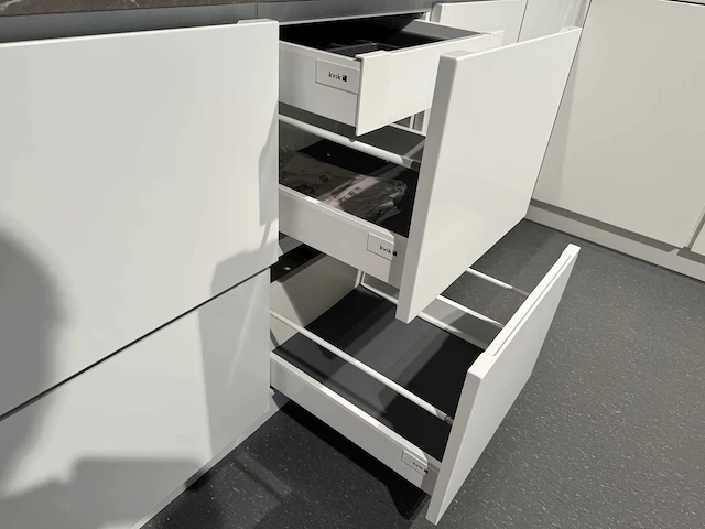 Kvik - showroomkeuken - afbeelding 36 van  38