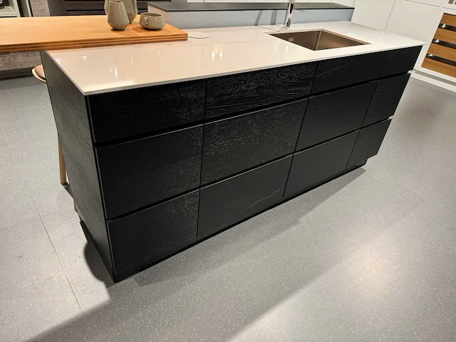 Kvik - showroomkeuken - afbeelding 8 van  37