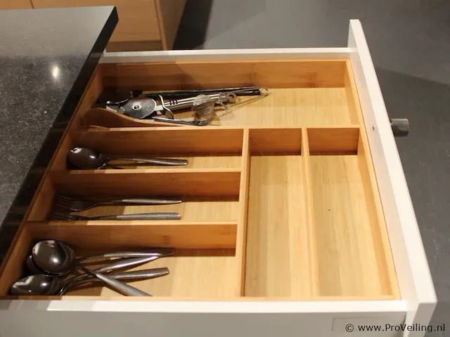 Kvik eilandkeuken - 180x96cm / apparatenwand ca. 184x220cm - afbeelding 21 van  40