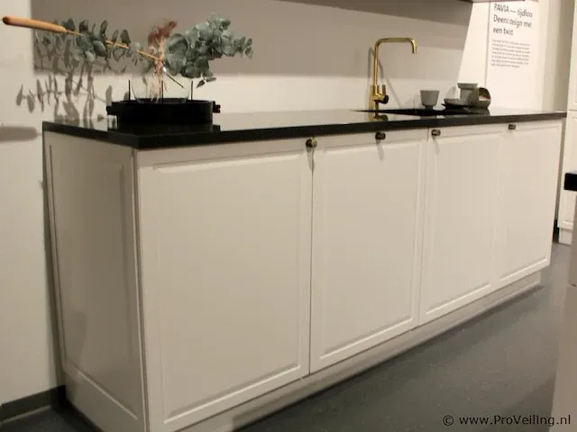Kvik eilandkeuken - 180x96cm / apparatenwand ca. 184x220cm - afbeelding 23 van  40