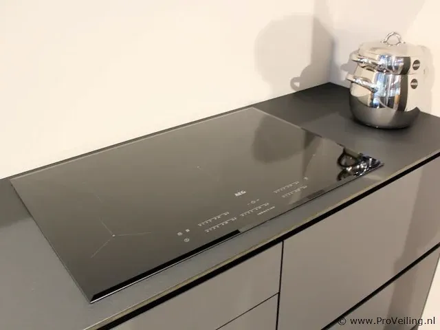Kvik eilandkeuken met apparatenwand model prato - afbeelding 7 van  42