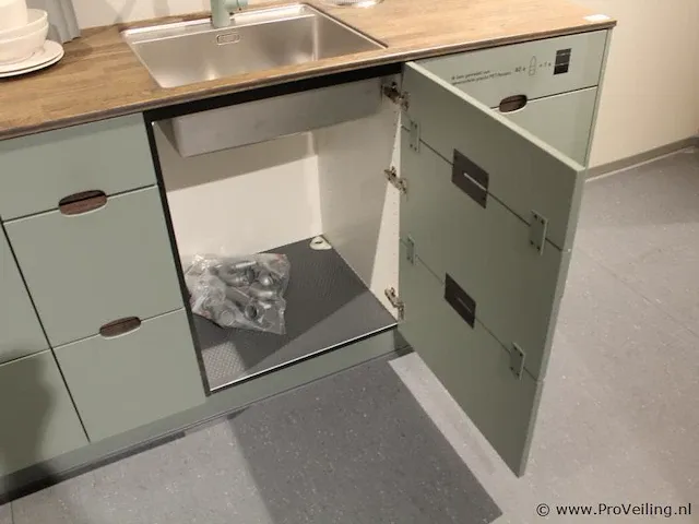 Kvik rechte keuken - 310x180/220cm - afbeelding 14 van  38