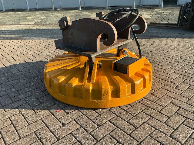 Kw supply rlb 1350 hijsmagneet - afbeelding 5 van  10