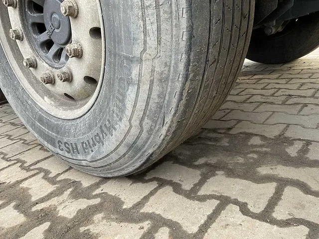 Kwb stenentrailer met verplaatsbare kraan - afbeelding 2 van  44