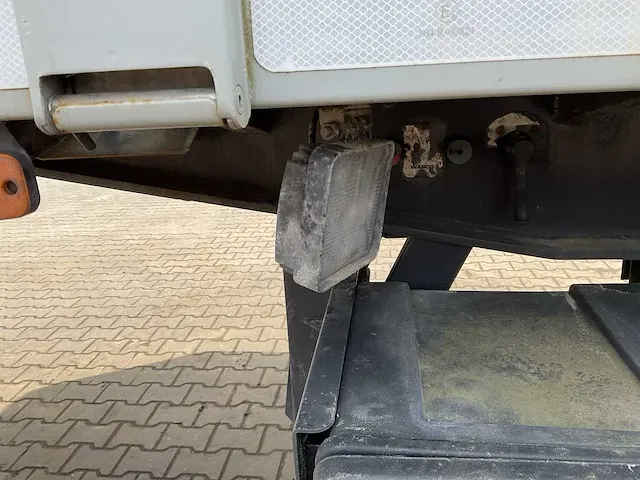 Kwb stenentrailer met verplaatsbare kraan - afbeelding 5 van  44