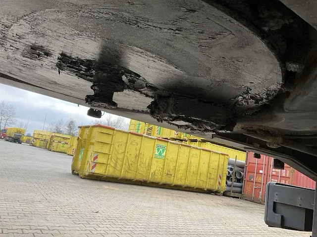 Kwb stenentrailer met verplaatsbare kraan - afbeelding 6 van  44