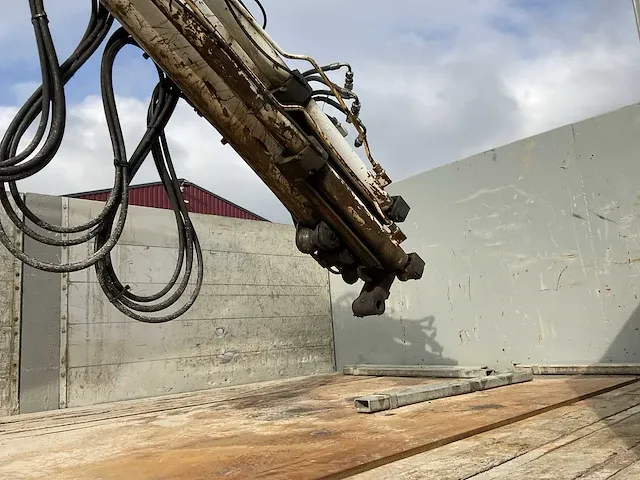 Kwb stenentrailer met verplaatsbare kraan - afbeelding 18 van  44