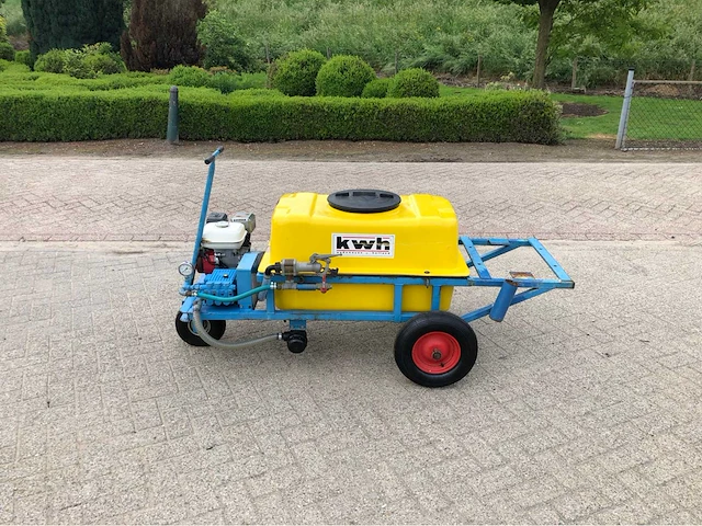 Kwh spuitwagen - afbeelding 5 van  12