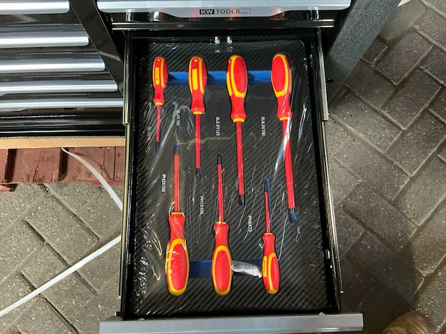 Kwtools gevulde gereedschapswagen nieuw in doos - afbeelding 7 van  17